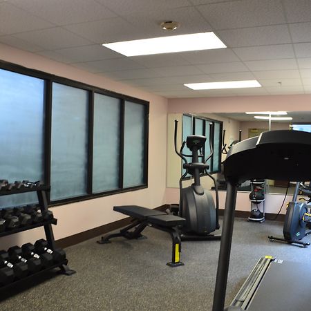 Holiday Inn Express Madison Luaran gambar