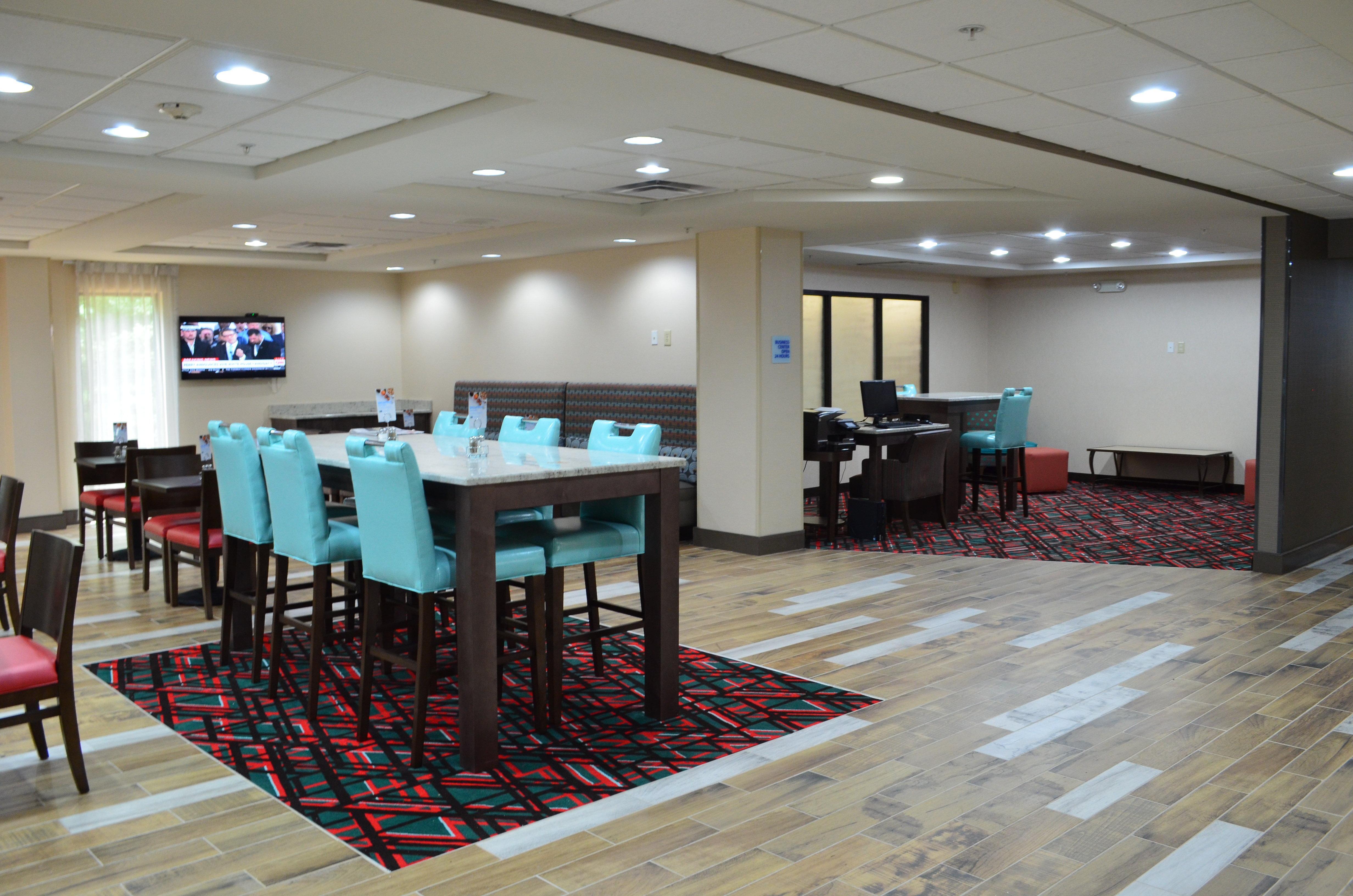 Holiday Inn Express Madison Luaran gambar