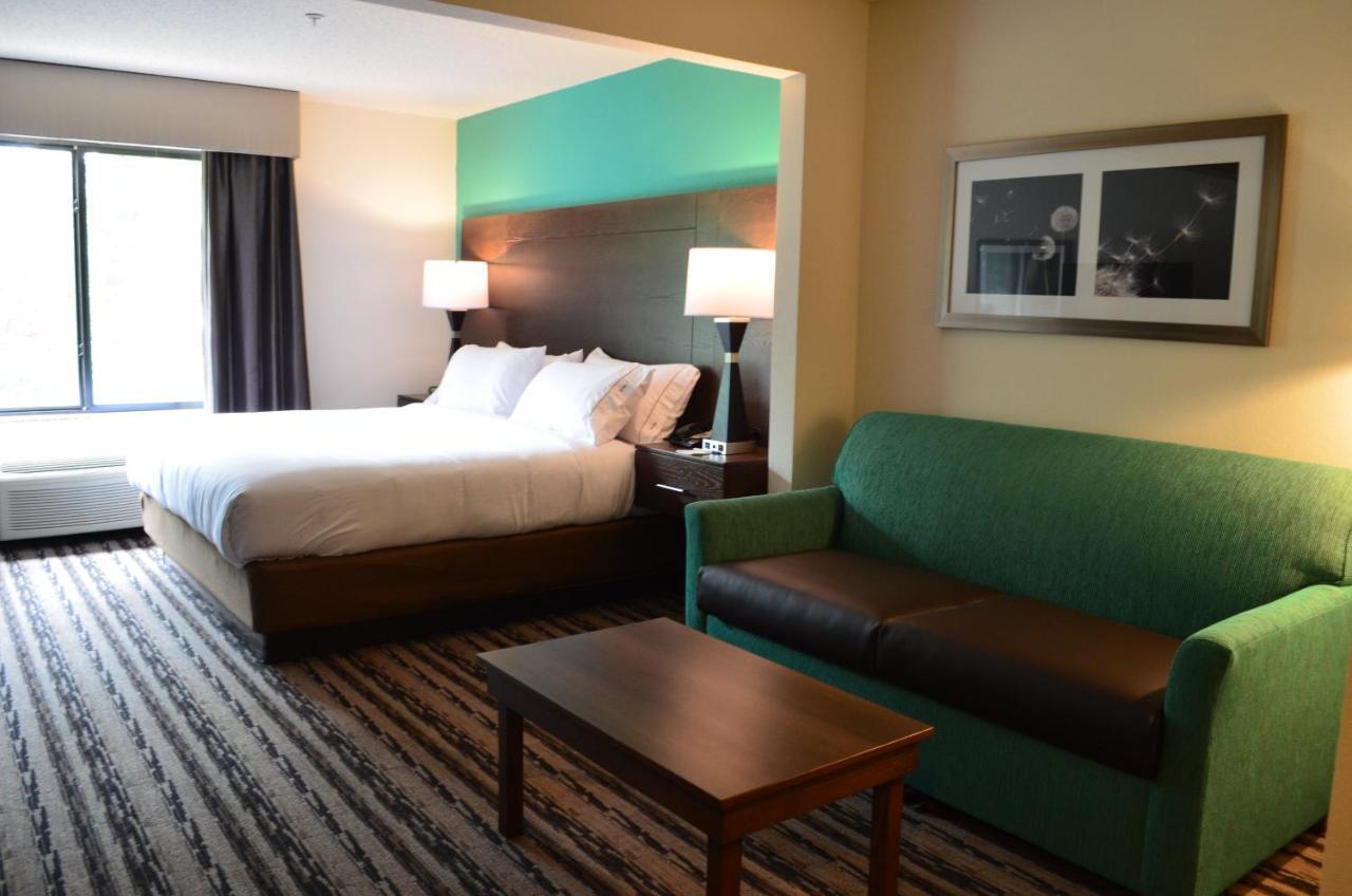 Holiday Inn Express Madison Luaran gambar