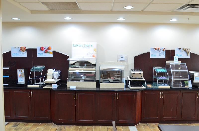 Holiday Inn Express Madison Luaran gambar